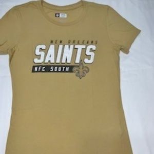 Women's small tan NFC Saints t-shirt
